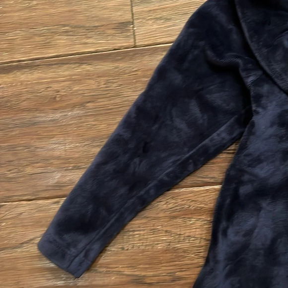 Tommy Hilfiger Girl’s Navy Blue Velvet Dress Size 2T - Picture 5 of 6